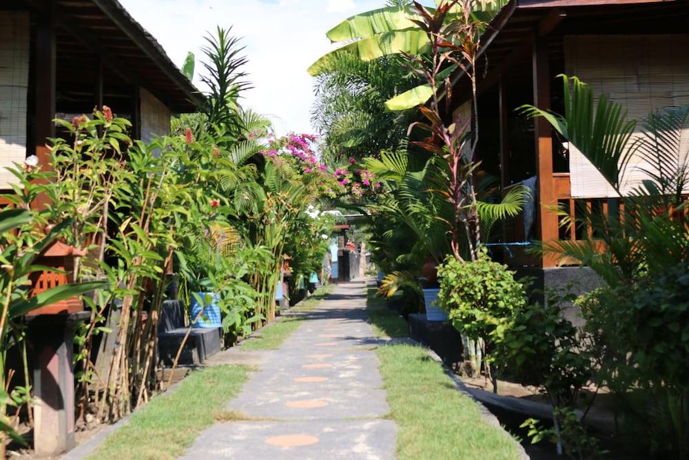Color Cottage Gili Air Buitenkant foto